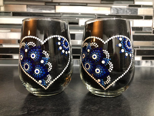 Blue Heart Mandala Wine Glass Set